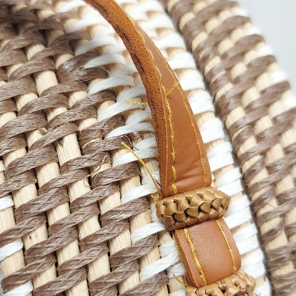 Handwoven Round Bag - Picture 7 of 15